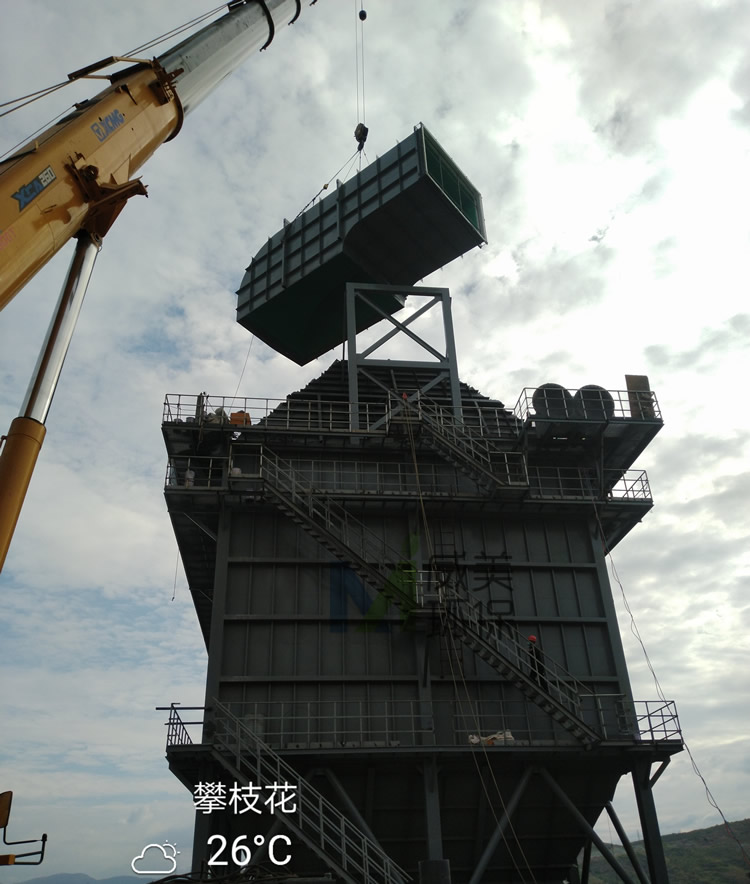 河北威美環(huán)保磷化工60萬氣量水淬渣、渣汽收集處理靜電除霧器施工現(xiàn)場